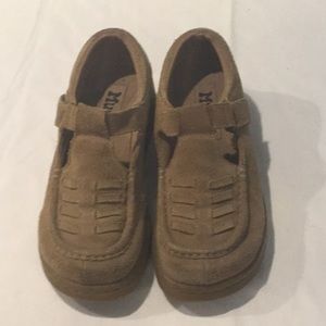 T strap camel suede shoes 9.5